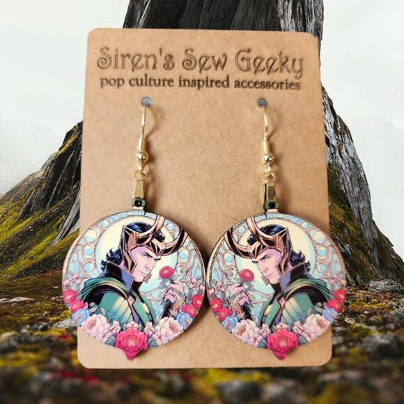 Loki Marvel Comics Disney MCU Earrings - Picture 1 of 3